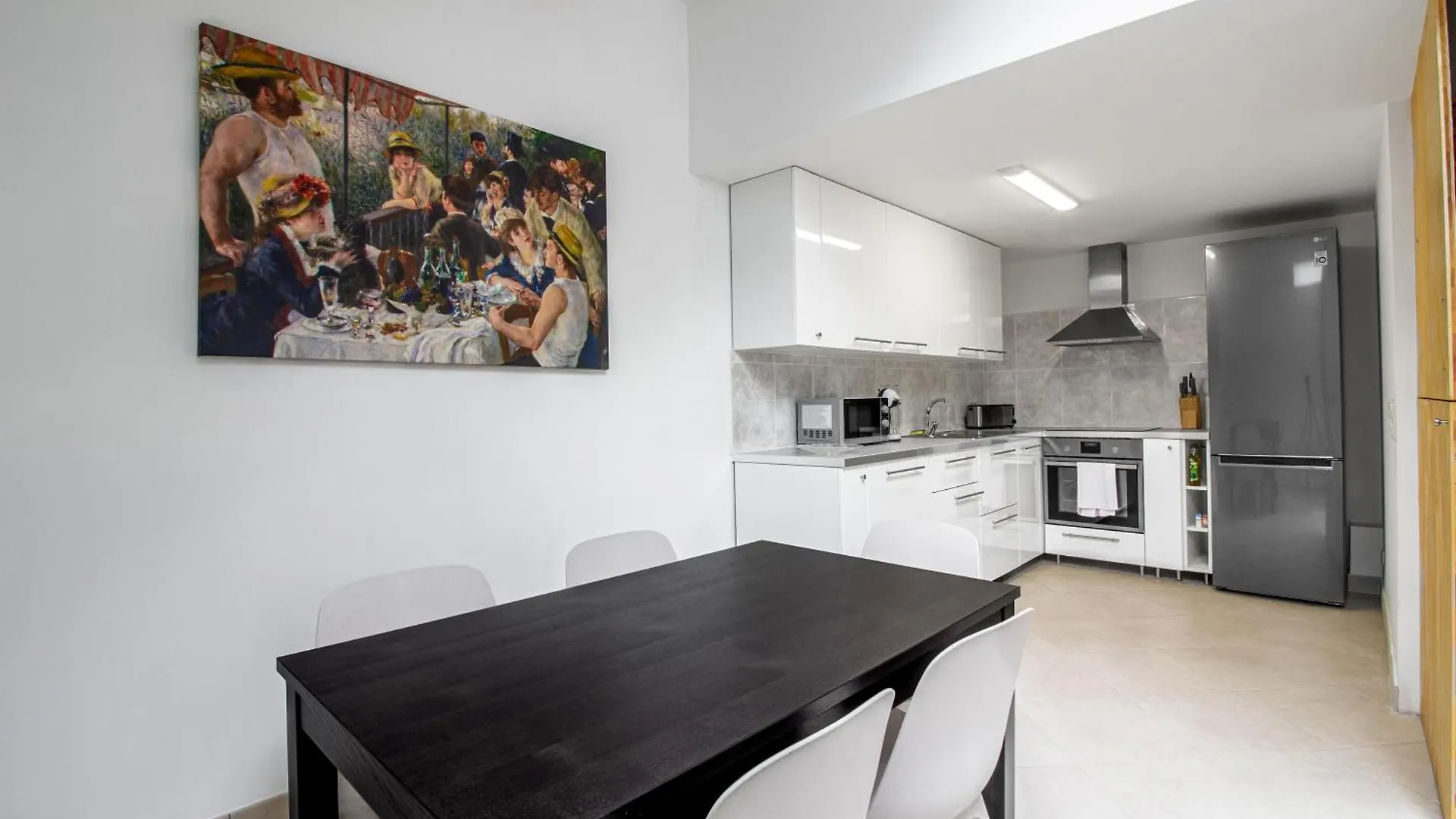 Sweet-Renoir, Calme, Parking Prive Apartment Roeser