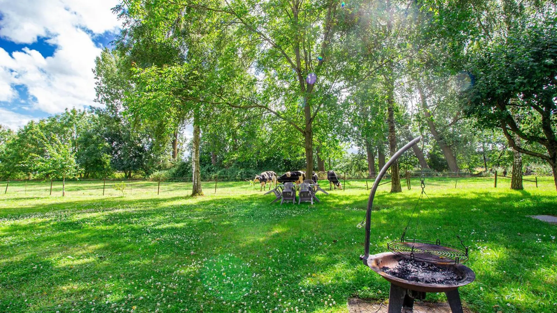 Sweet-Renoir, Calme, Parking Prive Apartment Roeser