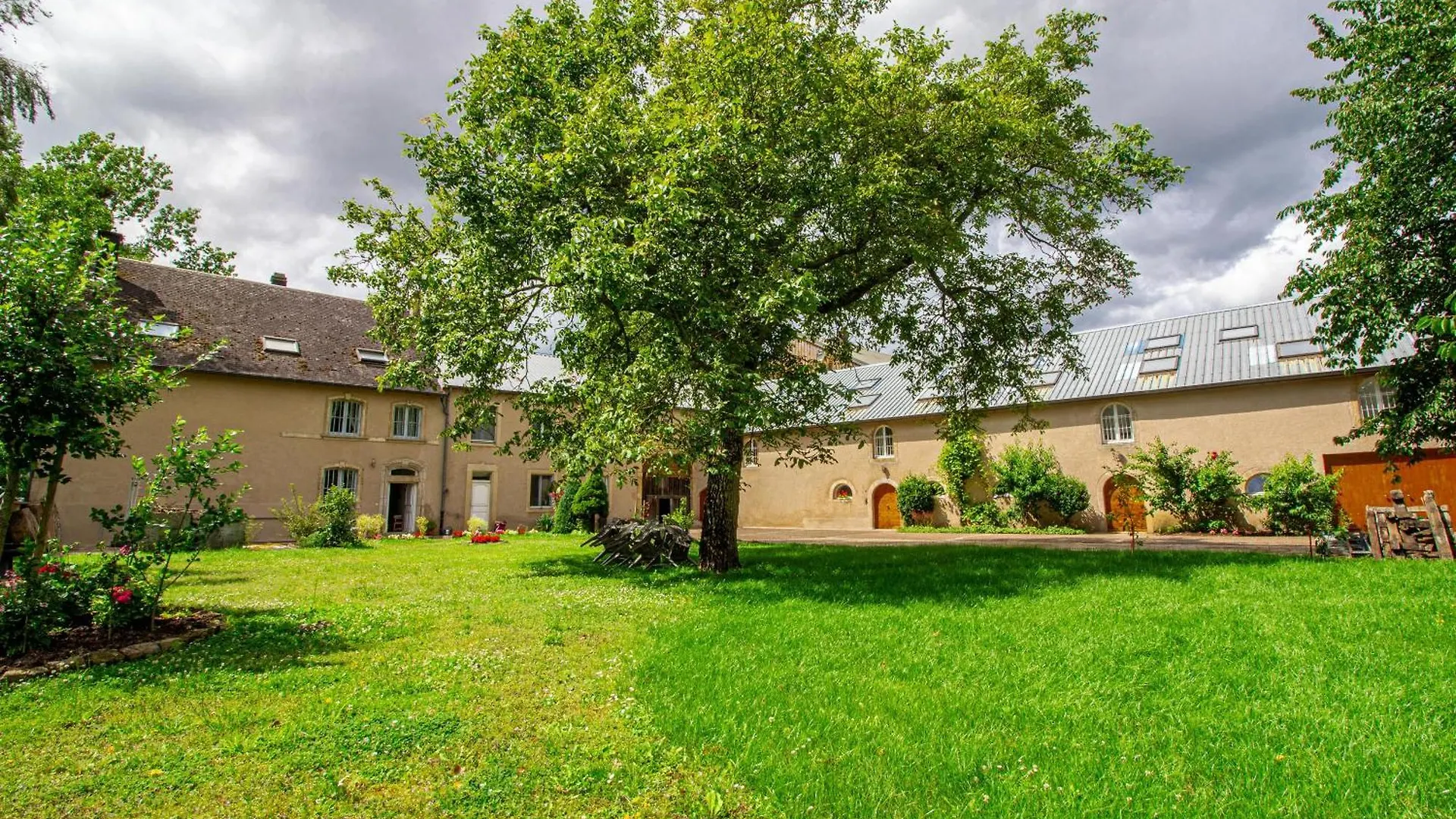 Sweet-Renoir, Calme, Parking Prive Apartment Roeser Luxembourg